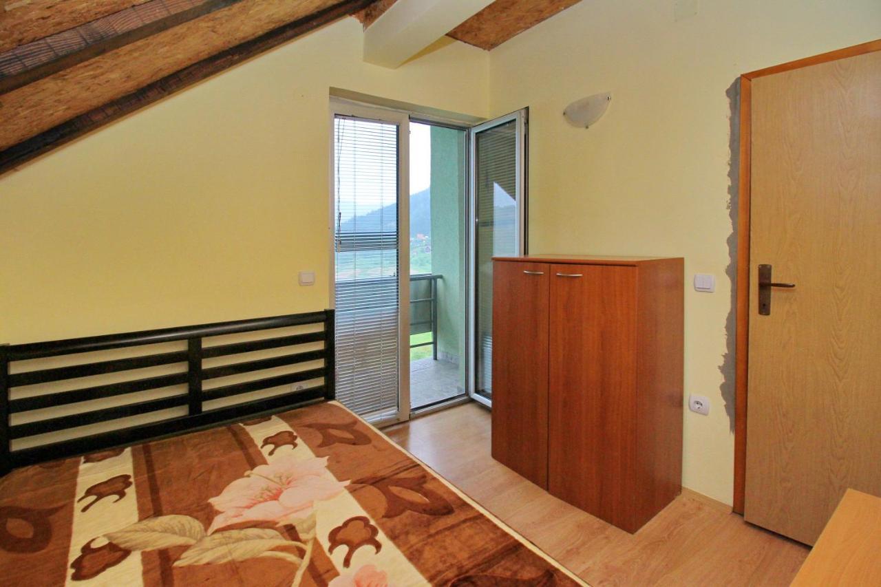 Tara Lake Apartments Jevtici Exteriör bild