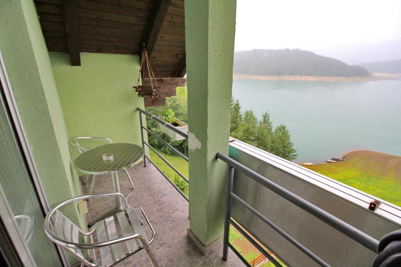 Tara Lake Apartments Jevtici Exteriör bild